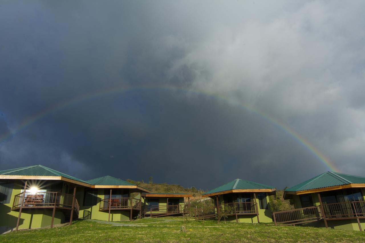 Hotel Tropico モンテベルデ エクステリア 写真